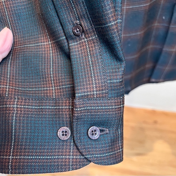 NWOT PENDLETON ZEPHYR 100% Wool Button Down Shirt w/Long Sleeves. Size Medium - Picture 6 of 7